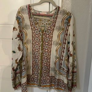 Gorgeous silk “Johnny Was” shirt